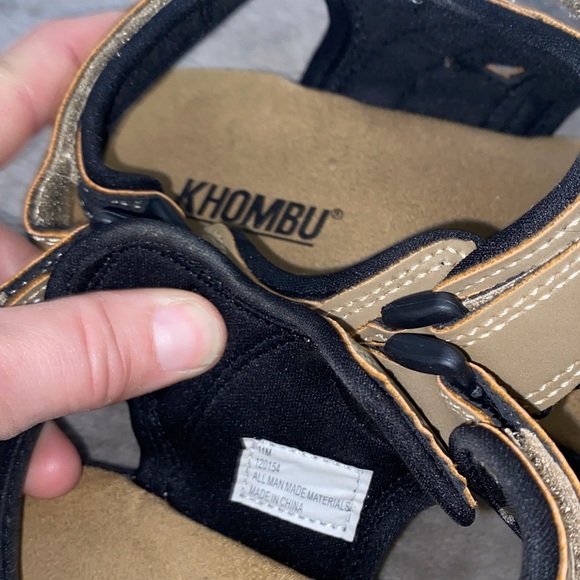 1229 Khombu Men's Tan Velcro Sandals - Picture 2 of 9